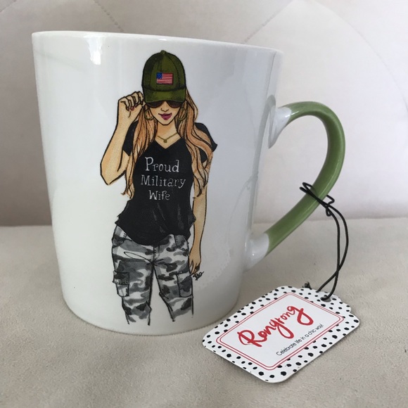 🇺🇸 NWT! Proud Military Wife 18 oz. Mug - Picture 6 of 6